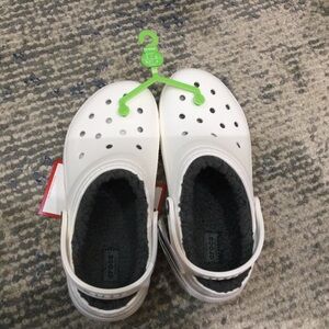 Classic lined clog multiple sizes